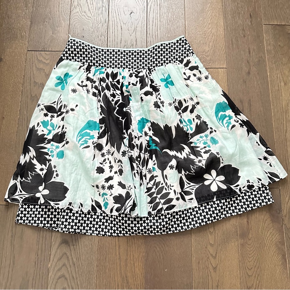 Sportmax A-Line Skirt - Black, Teal, and White Floral Silk Blend Size 8 - Picture 7 of 7